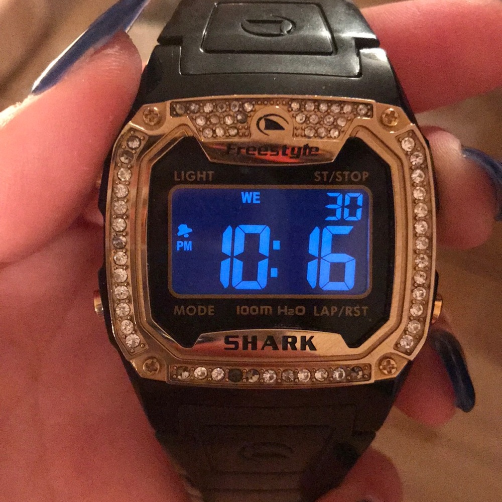 Shark freestyle watch